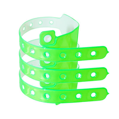 Braccialetti di plastica personalizzati per eventi con lucchetto a scatto bianco rosso blu