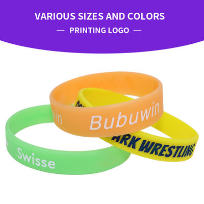 Braccialetti di silicone stampati personalizzati Logo personalizzato Braccialetti colorati
