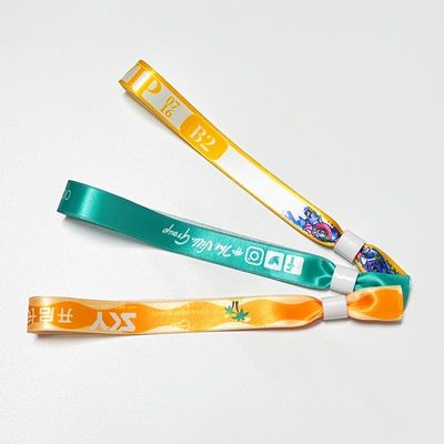 Vendita calda Logo personalizzato Poliestere Braccialetti di stoffa tessuta Concerto Eventi promozionali Regalo Lunghezza regolabile Braccialetto tessuto