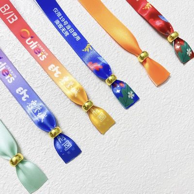 Braccialetti regolabili per l'ingresso al parco Logo personalizzato Tessuto in poliestere per concerti e promozioni