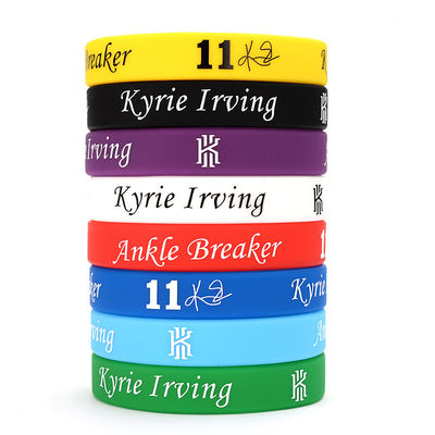 Slogan Parole d'ordine Braccialetti in silicone stampati Fasce personalizzate Calcio Basketball Fani Sport Braccialetti in silicone