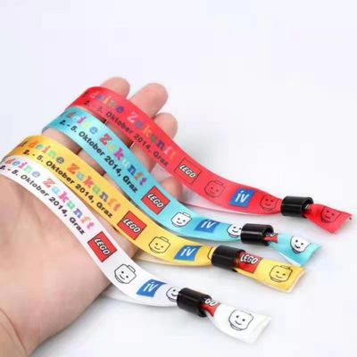 Pattern personalizzato Polyester tessuto braccialetti di stoffa Concerto Eventi promozionali Regalo Lunghezza regolabile