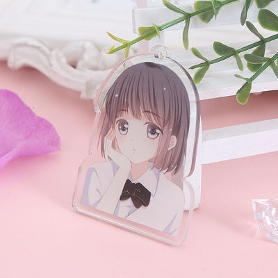 Portachiavi per personaggi di cartoni animati acrilici personalizzati con anello metallico stampato su schermo di seta