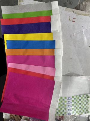 Evento Braccialetti Tyvek personalizzati Barcode Numerato Impermeabile Pool Party Identificazione Ingresso Ammissione Braccialetti di carta