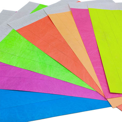 Evento Festival Braccialetti di carta Tyvek con codice a barre e caratteristiche di sicurezza