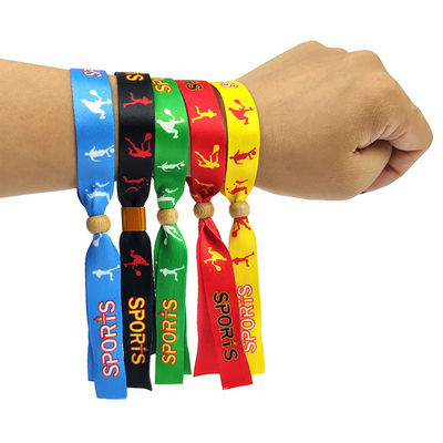 Concerti Eventi promozionali Braccialetti in tessuto di tessuto con vari disegni e OEM accettabile