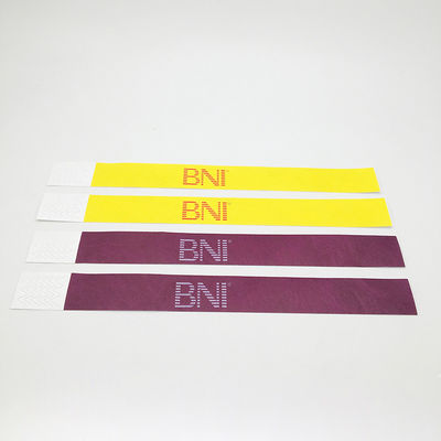 Stampa personalizzata di logo Tyvek Braccialetti di carta Stampa a colori per eventi e festival