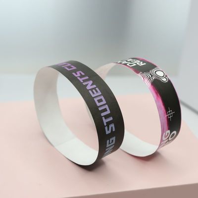 Colore completo Logo personalizzato Tyvek Braccialetti Sicurezza Numerazione sequenziale Codice a barre Vari colori