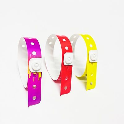 Logo personalizzato Pvc/Vinyl Disposable Id Wristband con schede per eventi