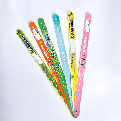 Braccialetti in PVC personalizzati La soluzione definitiva per l'identificazione dell'evento Produzione e consegna veloci Bassi prezzi