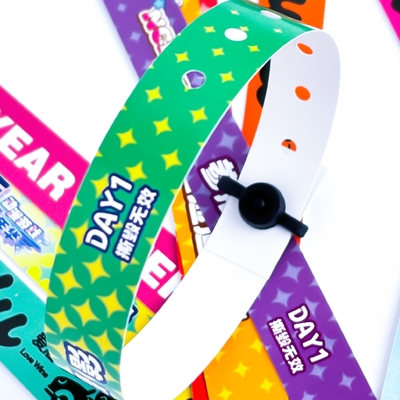 Braccialetti in PVC personalizzati per eventi promozionali impermeabili