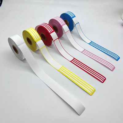 Codice a barre UPC Braccialetti per pazienti in vinile personalizzati per processi e gestione semplificati